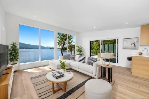 8394 Sa-Seen-Os Rd, Youbou, BC 