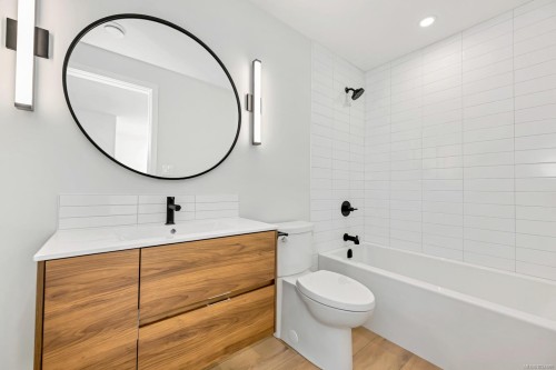 8394 Sa-Seen-Os Rd, Youbou, BC 