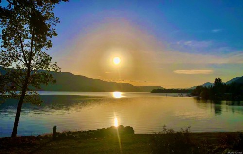 8394 Sa-Seen-Os Rd, Youbou, BC 