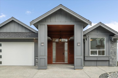 4684 Ambience Dr, Nanaimo, BC 