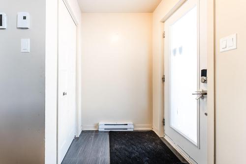 Hall d'entrée/Vestibule - 1414 Rue Du Souvenir, Saint-Eustache, QC - Indoor Photo Showing Other Room