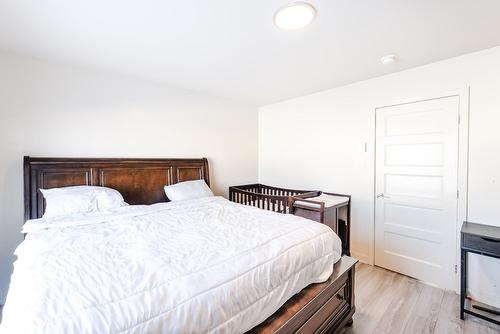 Chambre à coucher - 1414 Rue Du Souvenir, Saint-Eustache, QC - Indoor Photo Showing Bedroom