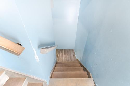 Escalier - 1414 Rue Du Souvenir, Saint-Eustache, QC - Indoor Photo Showing Other Room