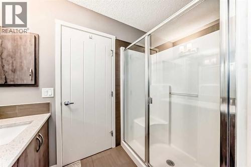 309 Nolanlake Villas Nw, Calgary, AB - Indoor Photo Showing Bathroom