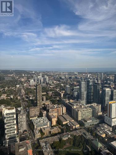 7505 - 388 Yonge Street, Toronto, ON - Outdoor With View