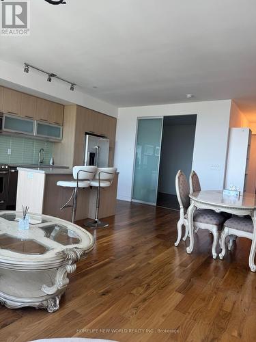 7505 - 388 Yonge Street, Toronto, ON - Indoor