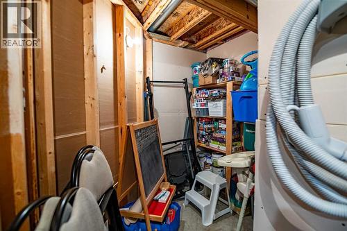 261 Jenner Crescent, Red Deer, AB - Indoor