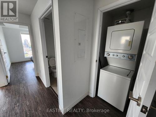 1805 - 158 King Street N, Waterloo, ON - Indoor Photo Showing Laundry Room