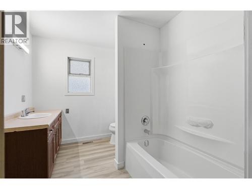 1012 Conrad Crescent, Williams Lake, BC - Indoor Photo Showing Bathroom