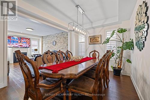 114 Chaumont Drive, Hamilton, ON - Indoor Photo Showing Dining Room