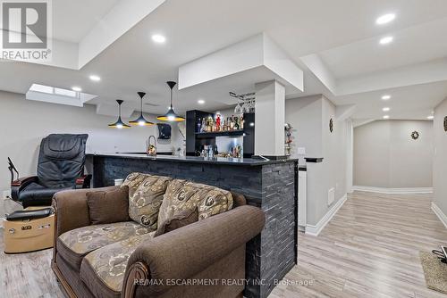 114 Chaumont Drive, Hamilton, ON - Indoor