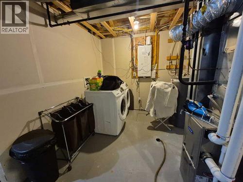 Laundry and mechanical - 5, 438 Highlands Boulevard W, Lethbridge, AB - Indoor