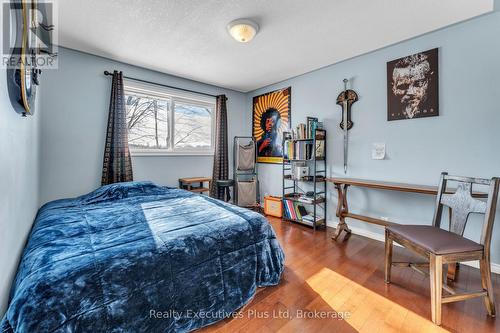 7050 County Road 2 Road, Loyalist (Lennox And Addington - South), ON - Indoor Photo Showing Bedroom