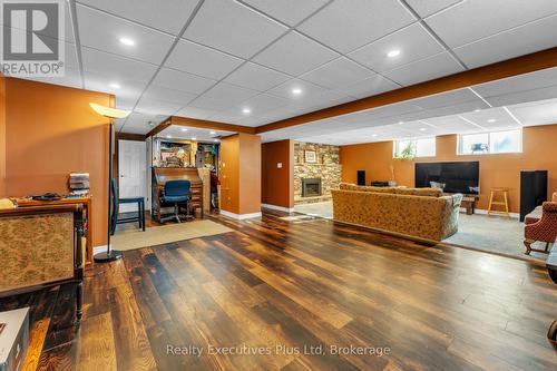 7050 County Road 2 Road, Loyalist (Lennox And Addington - South), ON - Indoor