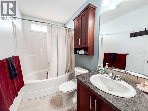 781004 42 Range, Rural Spirit River No. 133, M.D. Of, AB - Indoor Photo Showing Bathroom