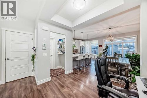 10097 46 Street Ne, Calgary, AB - Indoor