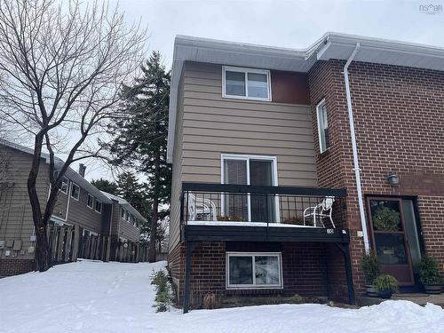 10 10 Stoneybrook Court, Clayton Park, NS 