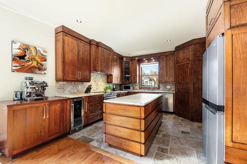 Kitchen - 202 Ch. Du Golf, Cowansville, QC - Indoor Photo Showing Kitchen