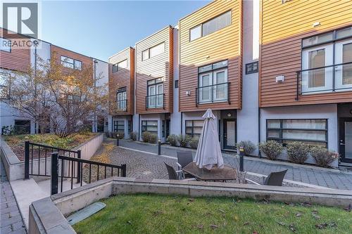 1029 1 Avenue Ne, Calgary, AB - Outdoor With Deck Patio Veranda