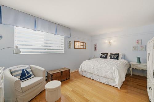 Primary bedroom - 107-600 Rue Des Tilleuls, Saint-Bruno-De-Montarville, QC - Indoor Photo Showing Bedroom