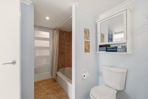 Bathroom - 107-600 Rue Des Tilleuls, Saint-Bruno-De-Montarville, QC - Indoor Photo Showing Bathroom