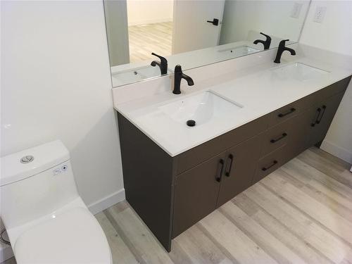 693 Fleet Avenue, Winnipeg, MB - Indoor