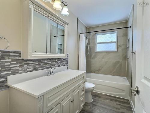 452 Pleasant Street, Truro, NS 