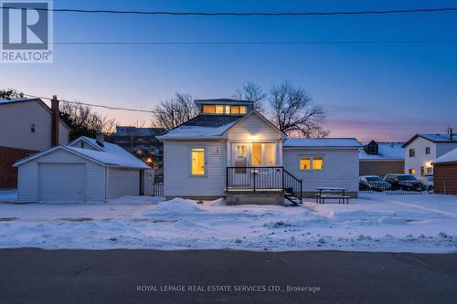 2386 SOVEREIGN STREET  Oakville, ON L6L 1L8