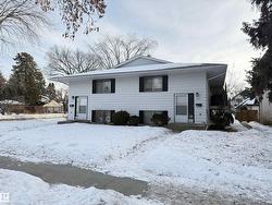 7810 91 ST NW  Edmonton, AB T6C 4K4