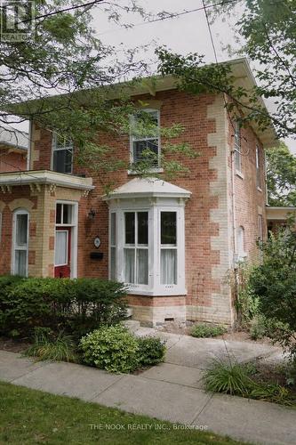 39 CENTRE STREET  Clarington (Bowmanville), ON L1C 2Y2