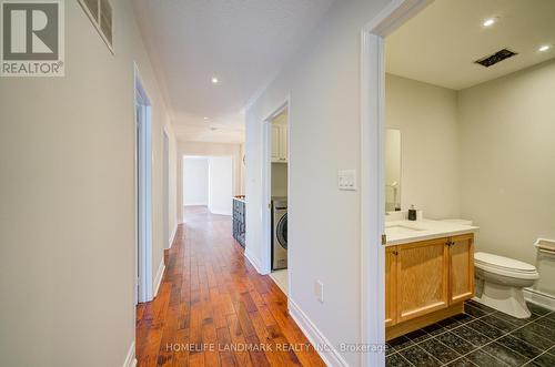 4719 Apple Blossom Circle, Mississauga, ON - Indoor Photo Showing Bathroom