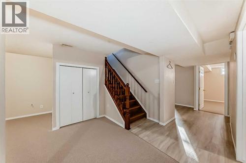 208 Bracewood Road Sw, Calgary, AB - Indoor Photo Showing Other Room