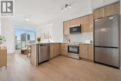 25 WELLINGTON Street S Unit# 1414  Kitchener, ON N2G 0G5