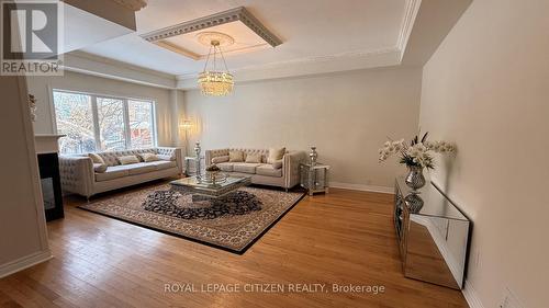 180 KIMBER CRESCENT  Vaughan, ON L4L 9K3