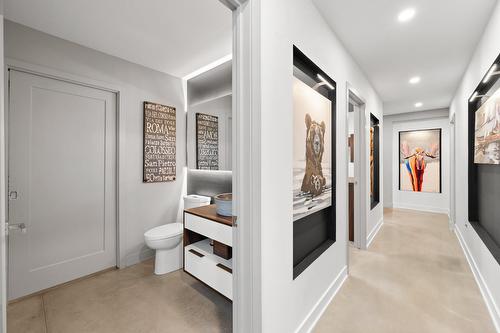 Salle d'eau - 10 Ch. De L'Oxalis, Harrington, QC - Indoor Photo Showing Other Room