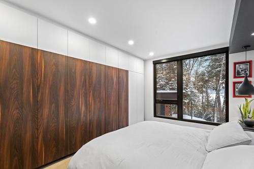 Chambre à coucher principale - 10 Ch. De L'Oxalis, Harrington, QC - Indoor Photo Showing Bedroom