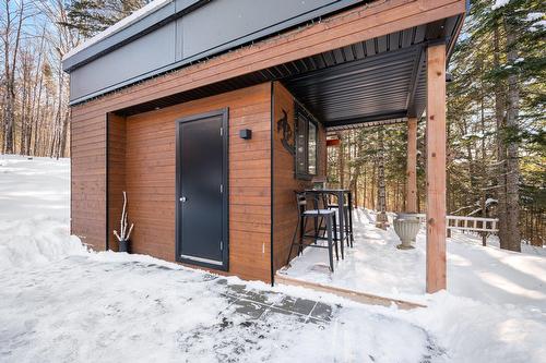 Remise - 10 Ch. De L'Oxalis, Harrington, QC - Outdoor With Exterior