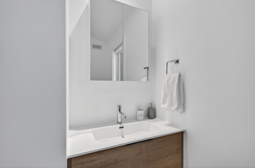 Bathroom - 136 Ch. O'Reilly, Mont-Tremblant, QC - Indoor Photo Showing Bathroom