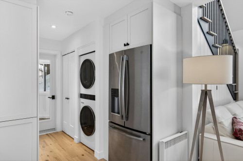 Kitchen - 136 Ch. O'Reilly, Mont-Tremblant, QC - Indoor Photo Showing Laundry Room