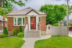 96 ALBERT AVENUE  Toronto, ON M8V 2L7