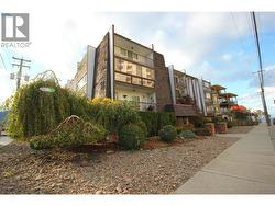 95 WINNIPEG Street Unit# 106  Penticton, BC V2A 5L9