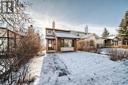 8007 Ranchview Drive NW  Calgary, AB T3G 1S7