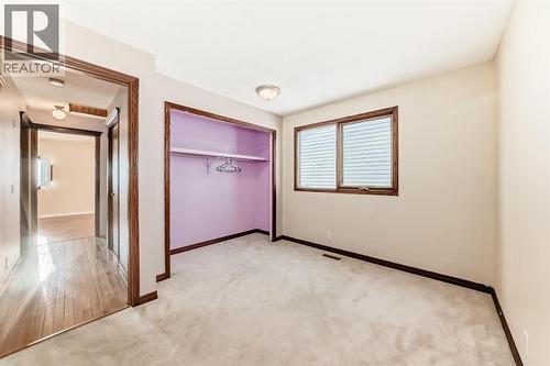 8007 Ranchview Drive Nw, Calgary, AB - Indoor Photo Showing Other Room