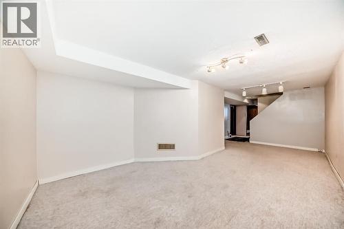 8007 Ranchview Drive Nw, Calgary, AB - Indoor Photo Showing Other Room