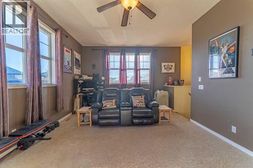 142 West Pointe Circle, Cochrane, AB - Indoor