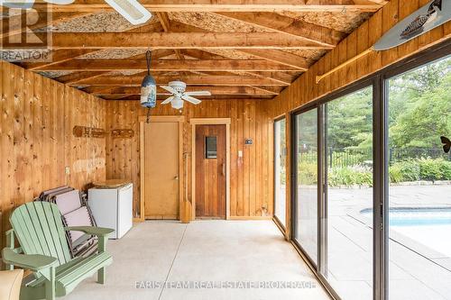 32 Cairns Boulevard, Springwater, ON - Indoor Photo Showing Other Room