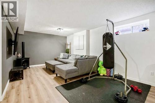 830 Westmount Drive, Strathmore, AB - Indoor