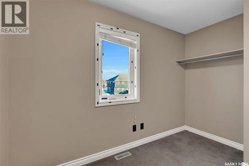 5302 Mitchinson Way, Regina, SK - Indoor Photo Showing Other Room