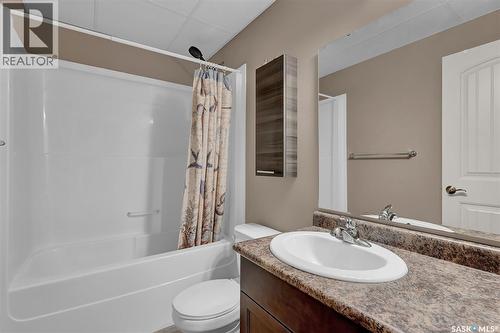 5302 Mitchinson Way, Regina, SK - Indoor Photo Showing Bathroom