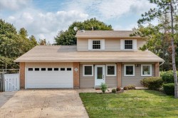 3 Royal Oak Road East Gwillimbury, ON L0G 1M0